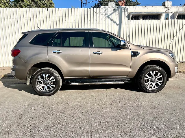 Used Ford Endeavour Titanium Plus 2.0 4x2 AT in Nagpur