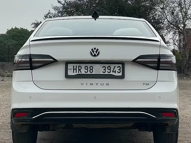 Used Volkswagen Virtus Comfortline 1.0 TSI MT [2023-2024] in Delhi
