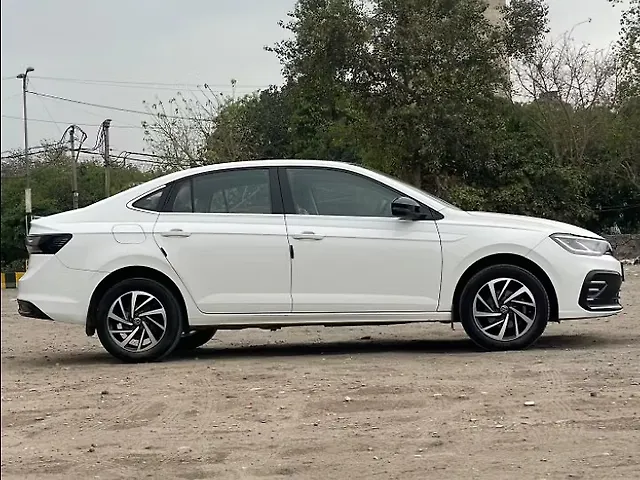 Used Volkswagen Virtus Comfortline 1.0 TSI MT [2023-2024] in Delhi