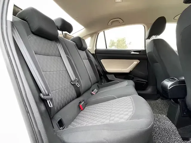 Used Volkswagen Virtus Comfortline 1.0 TSI MT [2023-2024] in Delhi