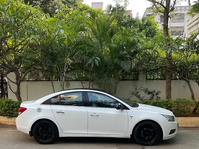 Used Chevrolet Cruze [2009-2012] LT in Krishna