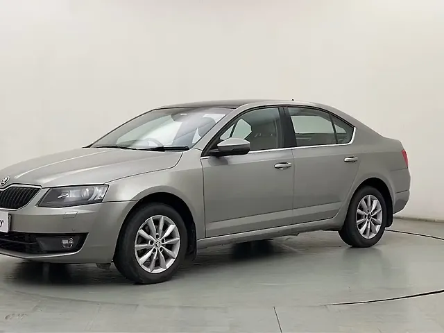 Used 2017 Skoda Octavia in Thane Used 2017 Skoda Octavia in Thane
