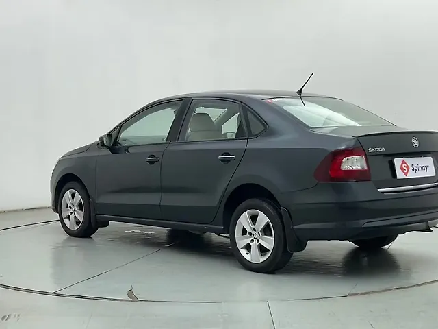Used Skoda Rapid Style 1.6 MPI AT in Thane