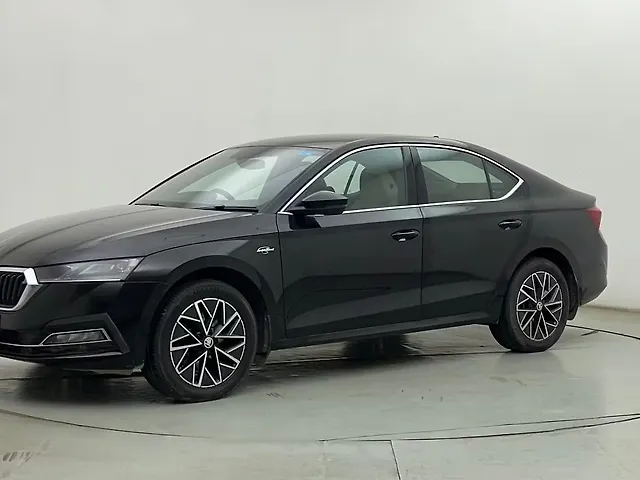 Used 2021 Skoda Octavia in Mumbai Used 2021 Skoda Octavia in Mumbai