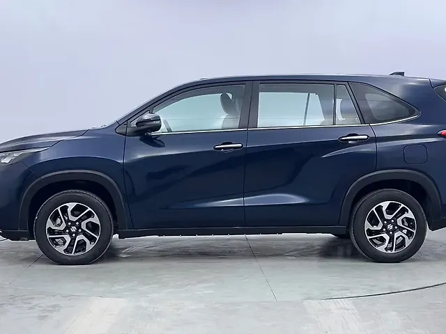 Used Maruti Suzuki Invicto Alpha Plus Hybrid (Electric + Petrol) Automatic 7 STR in Chandigarh