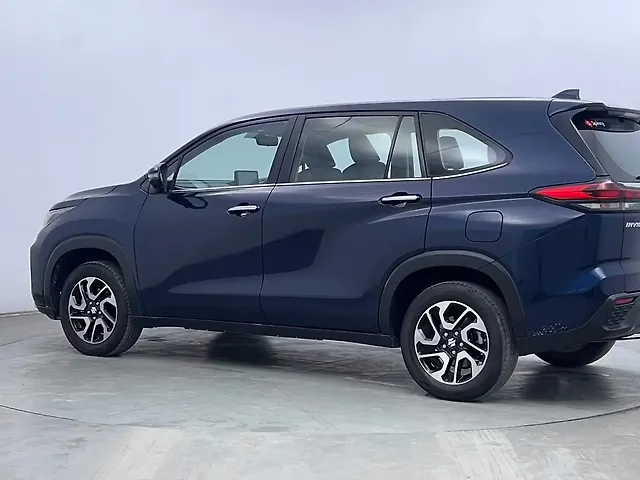 Used Maruti Suzuki Invicto Alpha Plus Hybrid (Electric + Petrol) Automatic 7 STR in Chandigarh