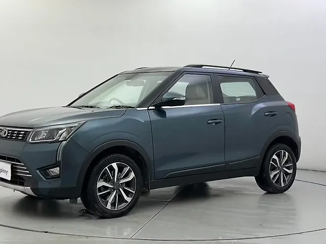 Used 2022 Mahindra XUV300 in Vadodara