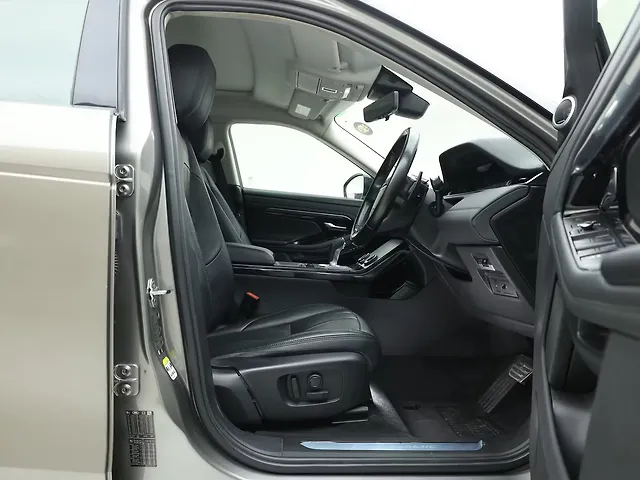 Used Land Rover Range Rover Evoque SE R-Dynamic in Dehradun