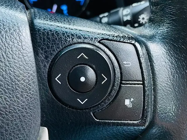 Used Toyota Corolla Altis G Petrol in Mumbai