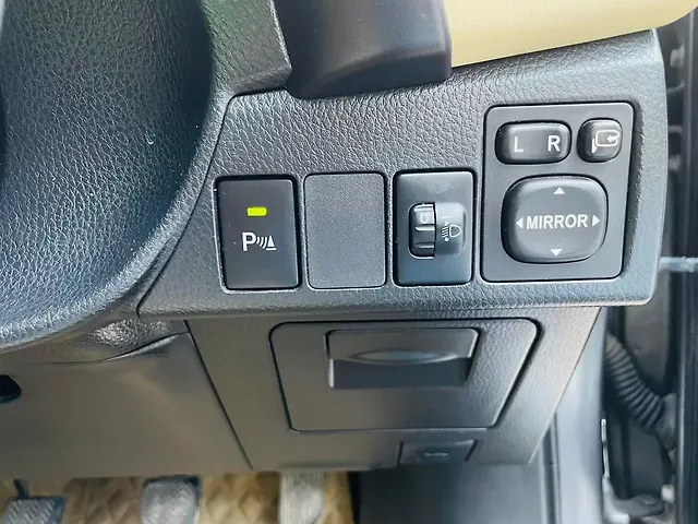 Used Toyota Corolla Altis G Petrol in Mumbai