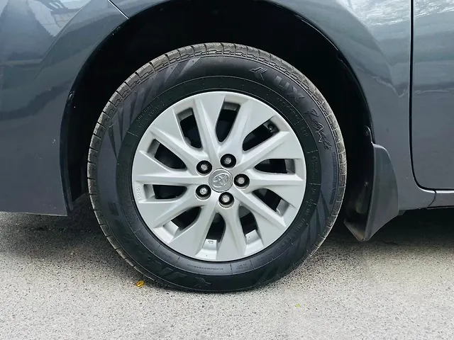 Used Toyota Corolla Altis G Petrol in Mumbai