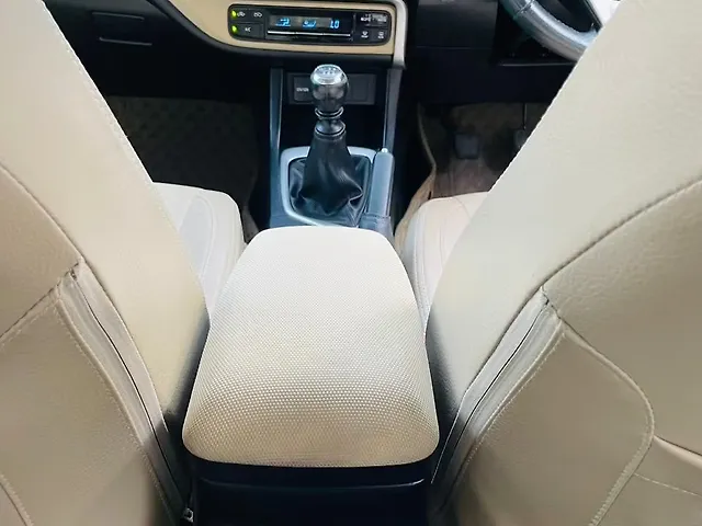 Used Toyota Corolla Altis G Petrol in Mumbai