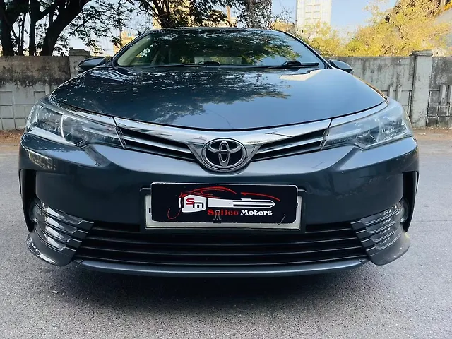 Used Toyota Corolla Altis G Petrol in Mumbai