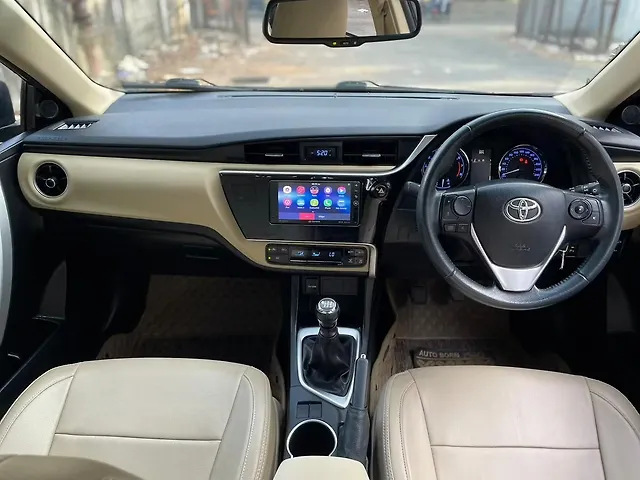 Used Toyota Corolla Altis G Petrol in Mumbai