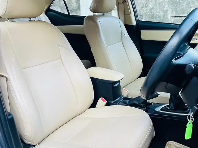 Used Toyota Corolla Altis G Petrol in Mumbai