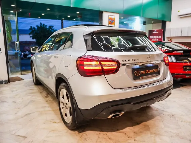 Used Mercedes-Benz GLA [2017-2020] 200 Sport in Delhi