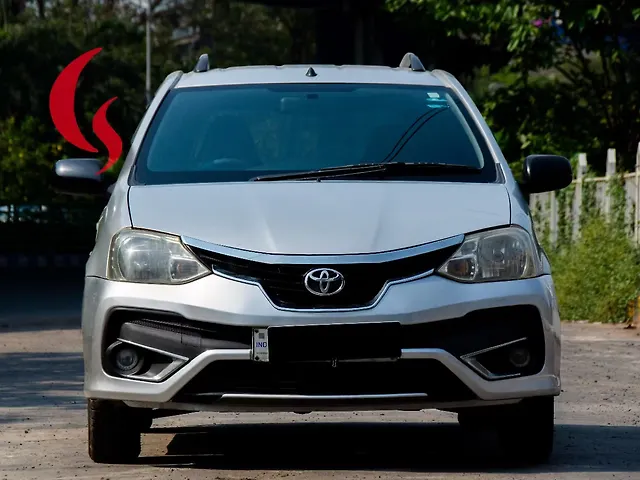 Used 2011 Toyota Etios Liva in Kolkata