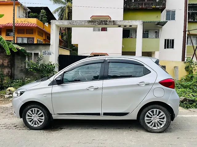 Used Tata Tiago [2016-2020] Revotron XT [2016-2019] in Guwahati