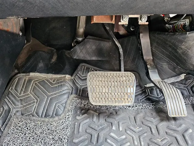 Used Tata Nexon Fearless Plus (S) 1.2 Petrol 7DCA Dual Tone [2023-2025] in Mumbai