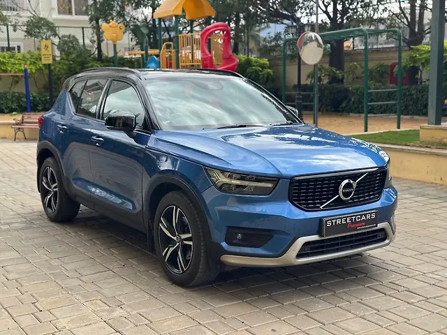 Used 2020 Volvo XC40 in Bangalore