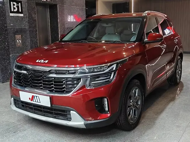 Used Kia Seltos [2023-2024] HTX 1.5 Petrol MT [2023-2024] in Ahmedabad