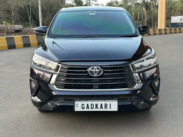 Used 2022 Toyota Innova Crysta in Mumbai