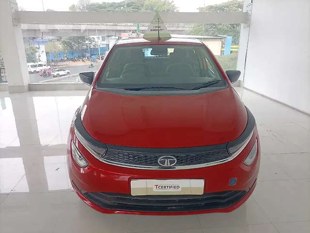 Used 2022 Tata Altroz in Bangalore