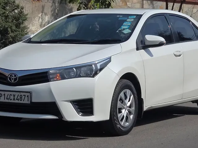 Used 2016 Toyota Corolla Altis in Ghaziabad