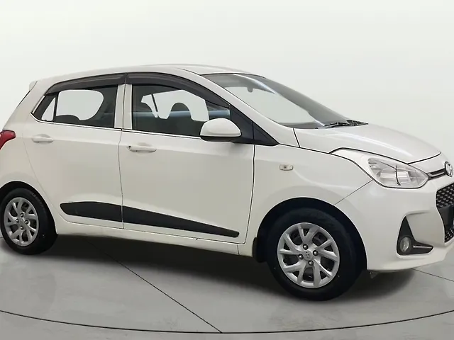Used 2017 Hyundai Grand i10 in Pune