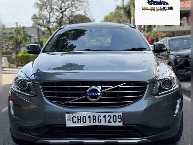 Used 2016 Volvo XC60 in Chandigarh