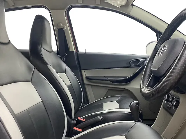 Used Tata Tiago [2016-2020] Revotron XT [2016-2019] in Hyderabad
