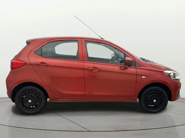 Used Tata Tiago [2016-2020] Revotron XT [2016-2019] in Hyderabad