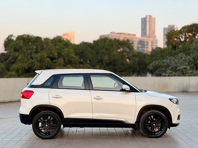 Used Maruti Suzuki Vitara Brezza [2016-2020] ZDi Plus AGS in Mumbai