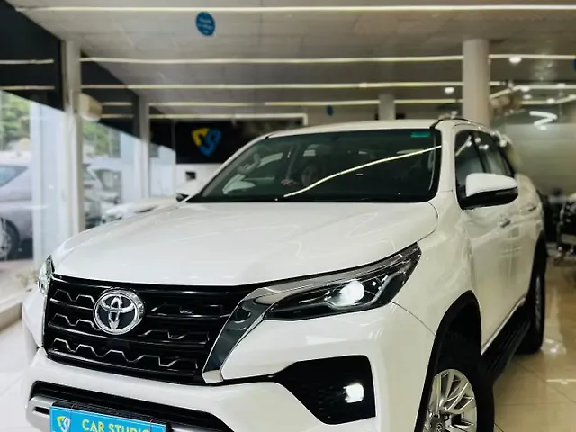 Used Toyota Fortuner [2016-2021] 2.8 4x4 AT in Mohali