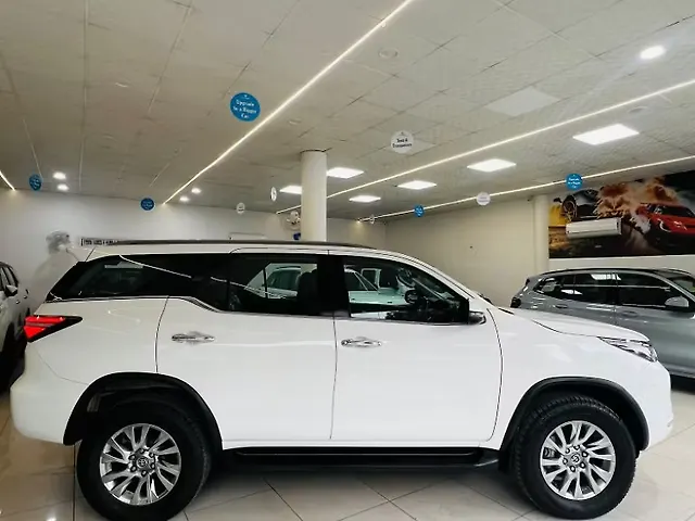 Used Toyota Fortuner [2016-2021] 2.8 4x4 AT in Mohali