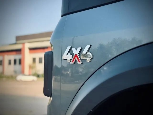 Used Mahindra Thar [2020-2025] LX Hard Top Petrol AT 4WD [2021-2022] in Delhi