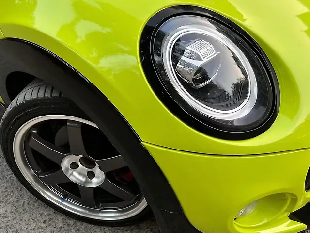 Used Mini Cooper Convertible S in Delhi
