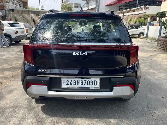 Used Kia Sonet HTK (O) Petrol 1.2L 5 Speed Manual in Dehradun