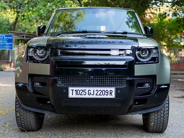 Used 2025 Land Rover Defender in Delhi