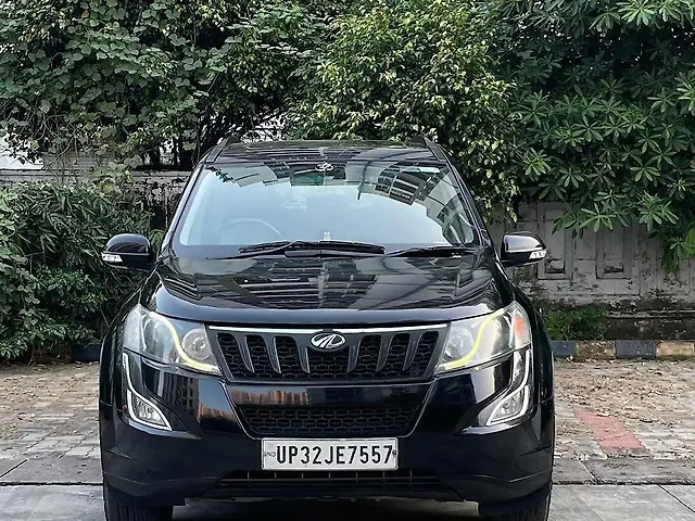 Used 2017 Mahindra XUV500 in Lucknow
