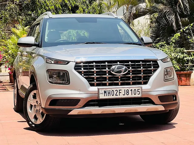 Used 2020 Hyundai Venue in Mumbai