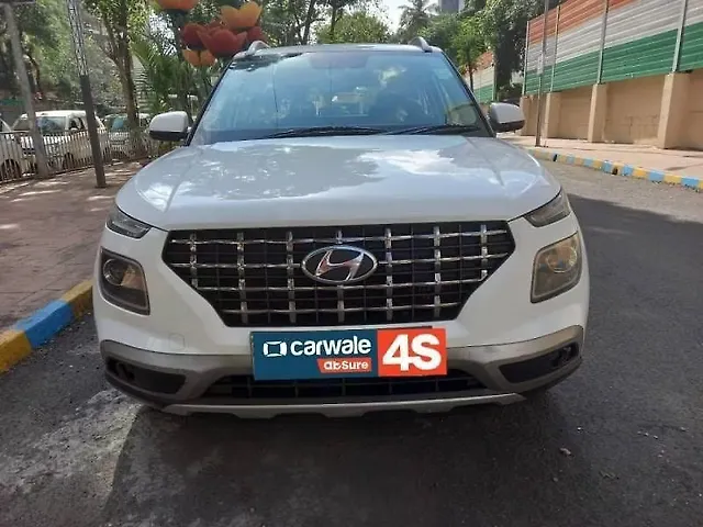 Used 2021 Hyundai Venue in Mumbai