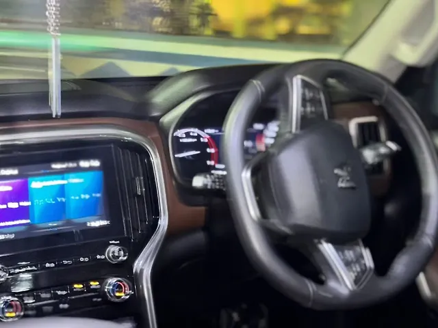 Used Mahindra Scorpio N Z8 L Diesel AT 4WD 7 STR [2022] in Kolkata