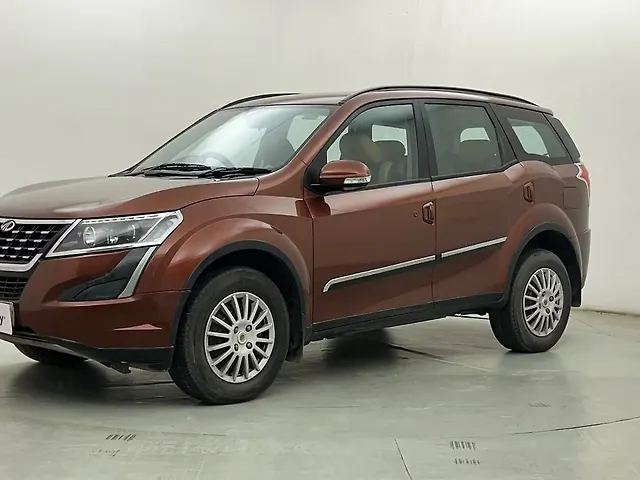Used 2020 Mahindra XUV500 in Mumbai