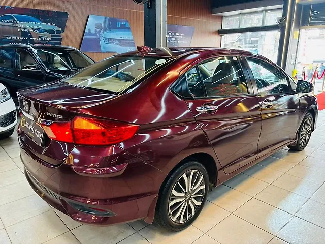 Used Honda City 4th Generation V Petrol [2017-2019] in Mumbai