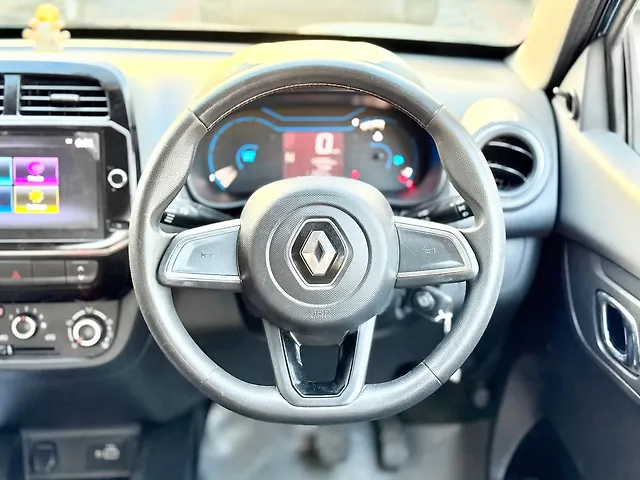 Used Renault Kwid [2019-2022] 1.0 RXT AMT Opt [2019-2020] in Surat