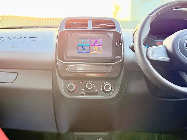 Used Renault Kwid [2019-2022] 1.0 RXT AMT Opt [2019-2020] in Surat