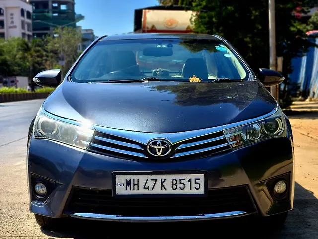 Used 2016 Toyota Corolla Altis in Mumbai