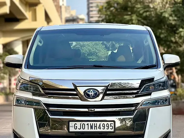 Used 2022 Toyota Vellfire in Mumbai Used 2022 Toyota Vellfire in Mumbai