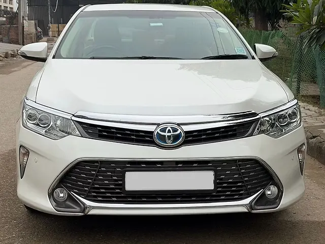 Used 2016 Toyota Camry in Chandigarh